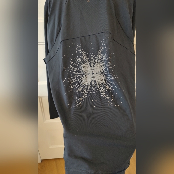 Shape Reflective Butterfly Full Front Zip Sports Jacket XL - Picture 2 of 9